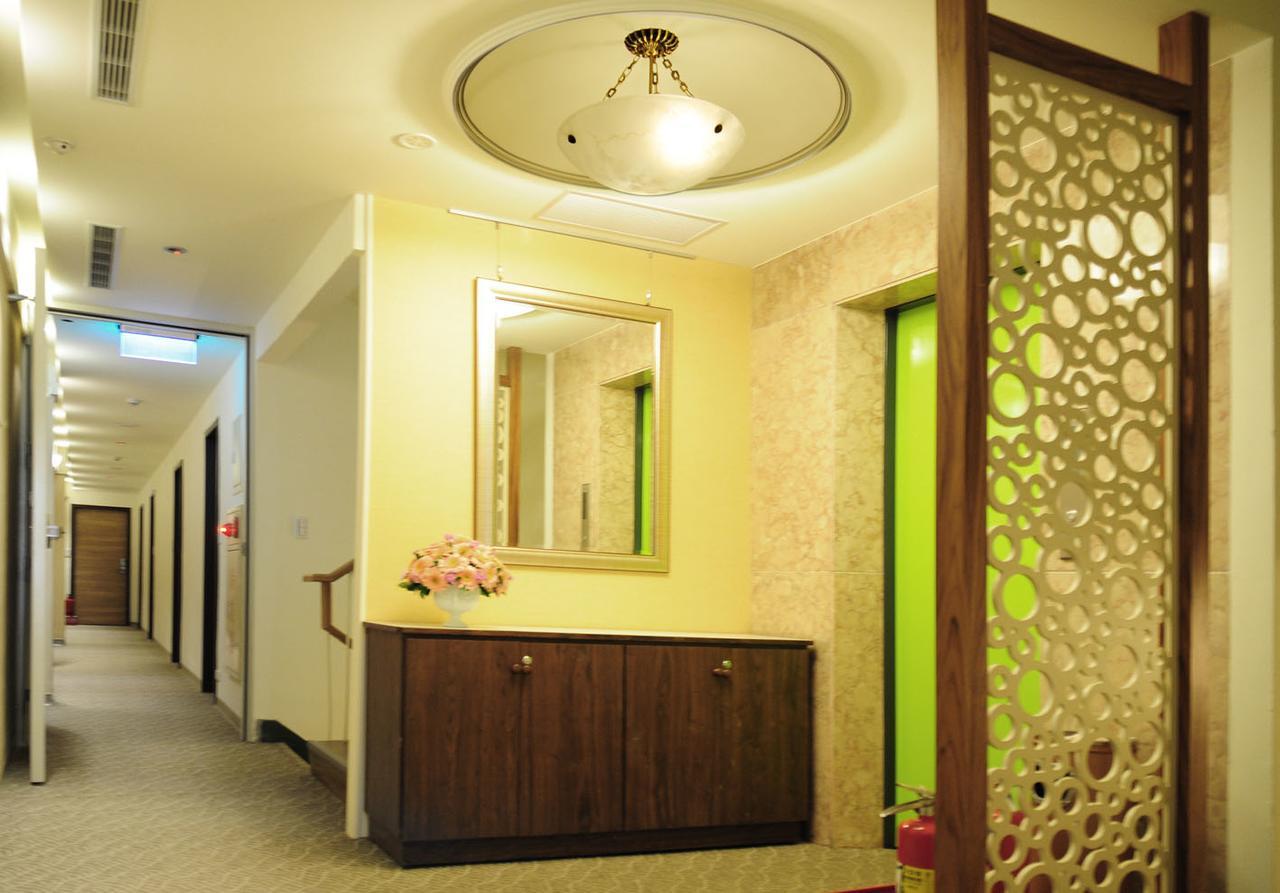 Garden Hotel Taichung Esterno foto